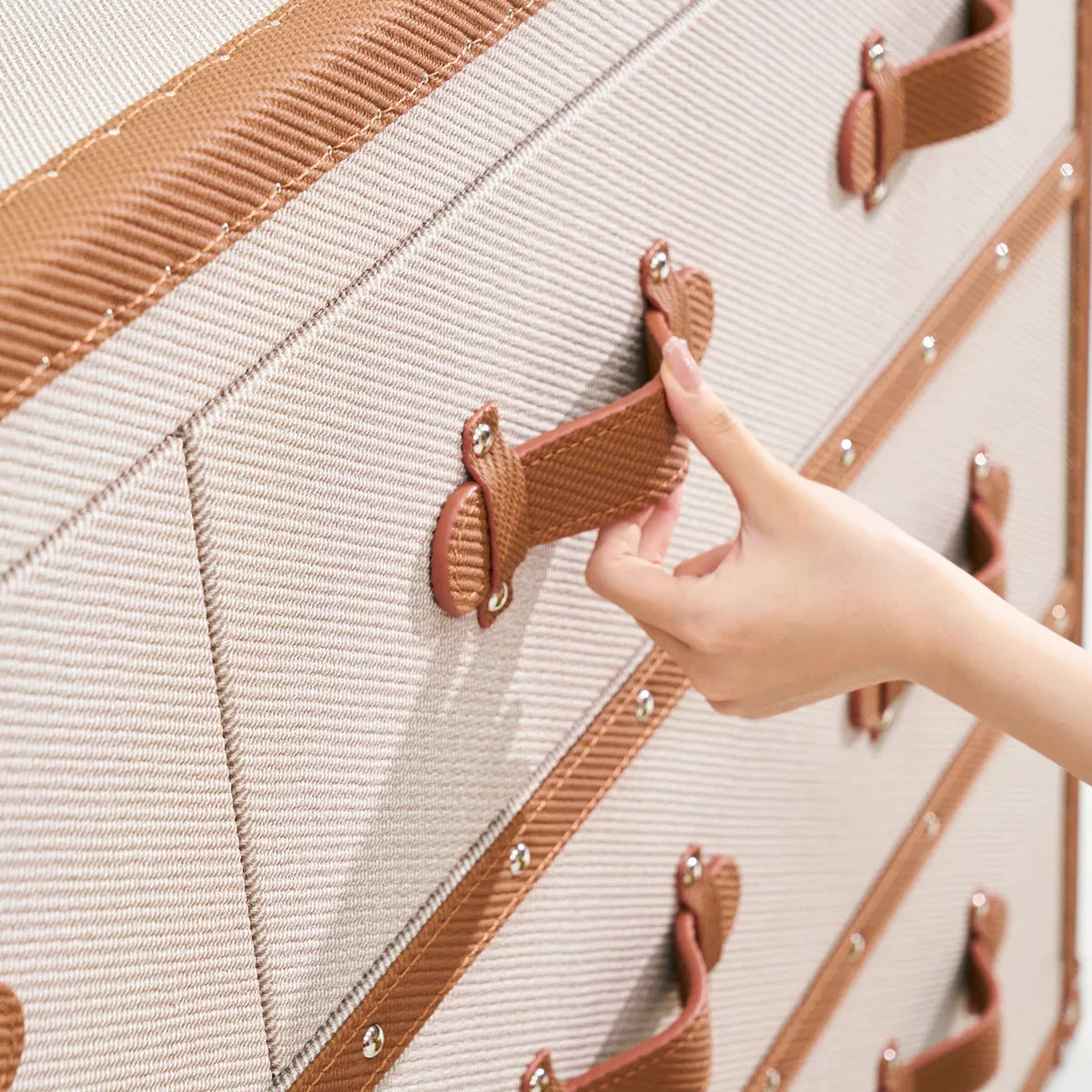 Bespoke jewellery storage drawer for walk-in closets - SIRAE Casa, Doha Qatar