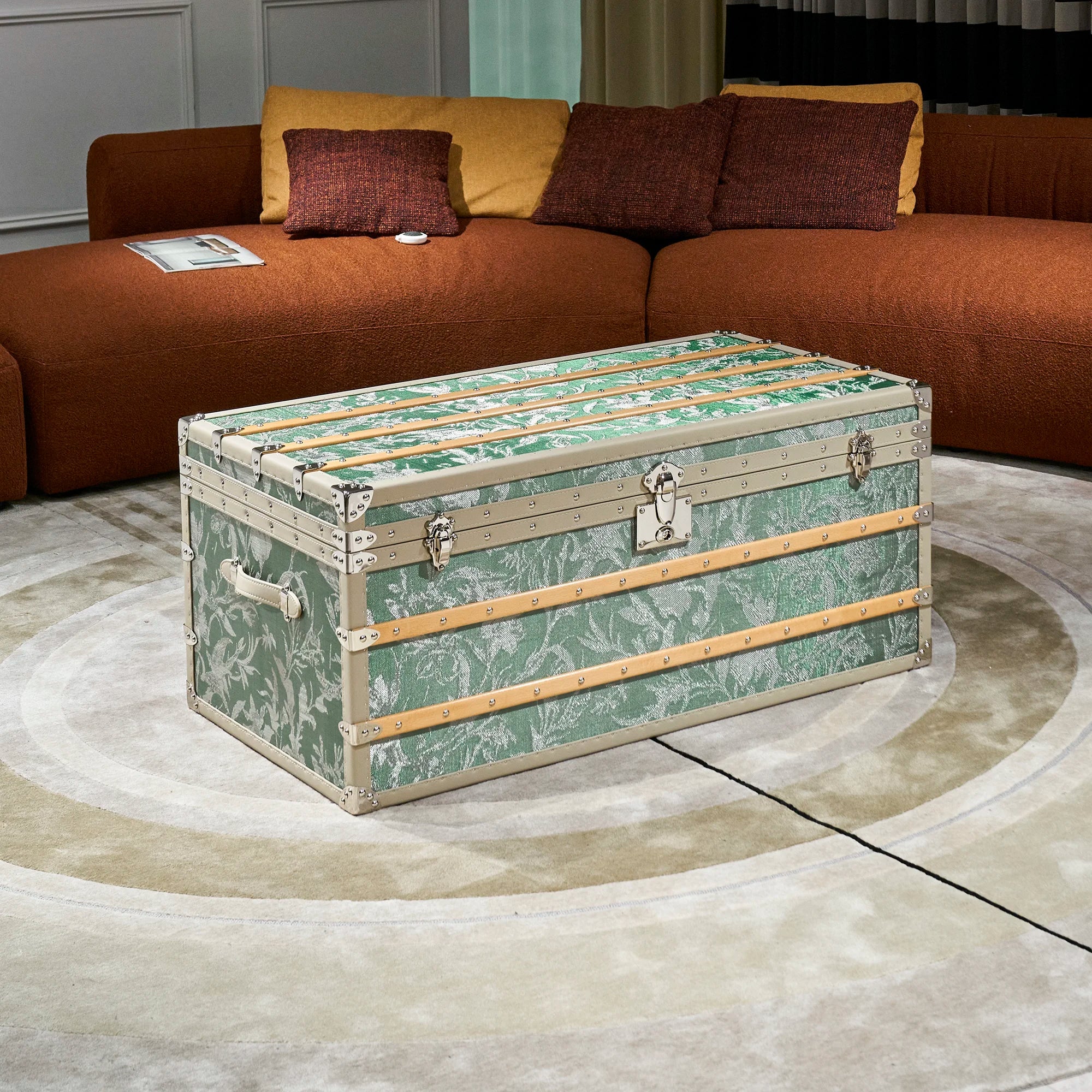 Co-Created Bridal Jewelry Trunk: The Ultimate Legacy Gift for an Emirati Wedding in Dubai