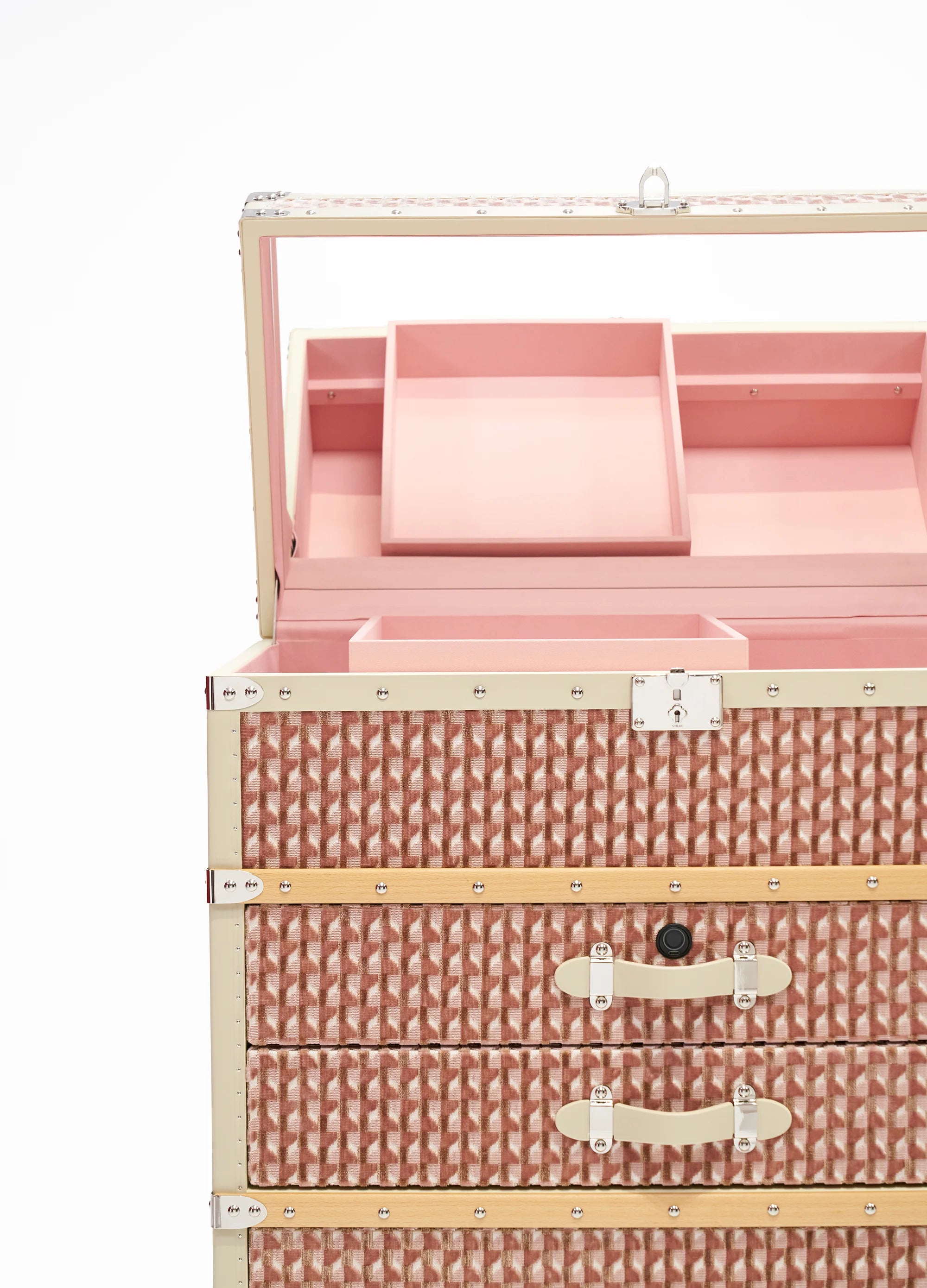Ciselé Velvet Jewelry Trunk - Blush Atelier