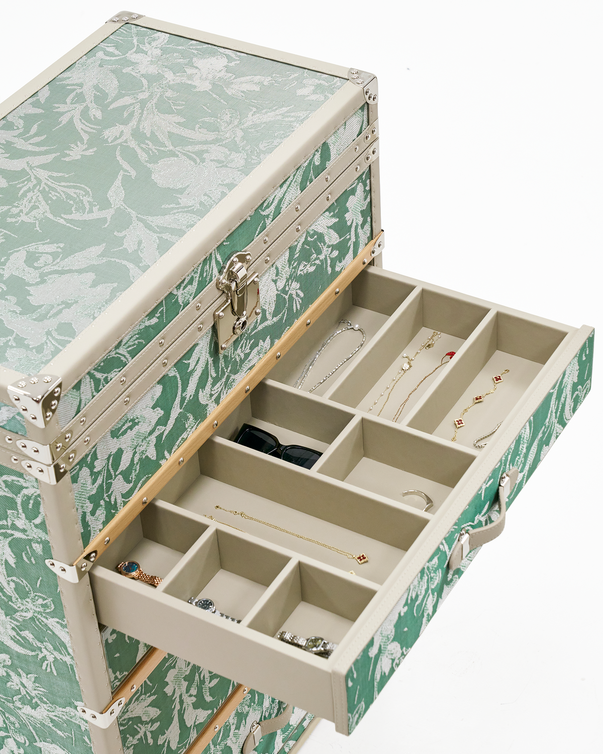 Aurum Wire · The Meadow Jewelry Cabinet - Oasis Green