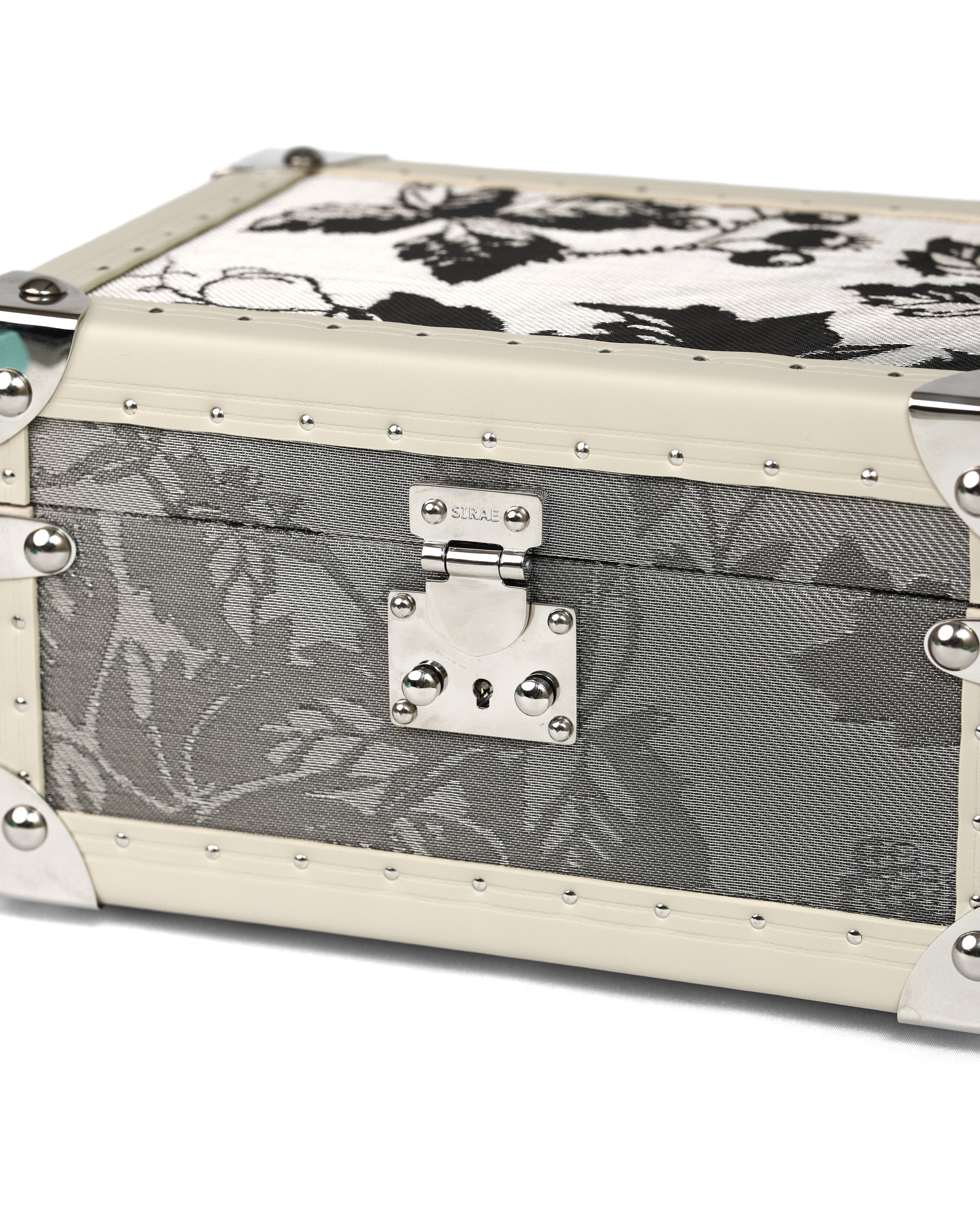 Aurum Wire · The Keepsake Jewelry Box - Moran Gray