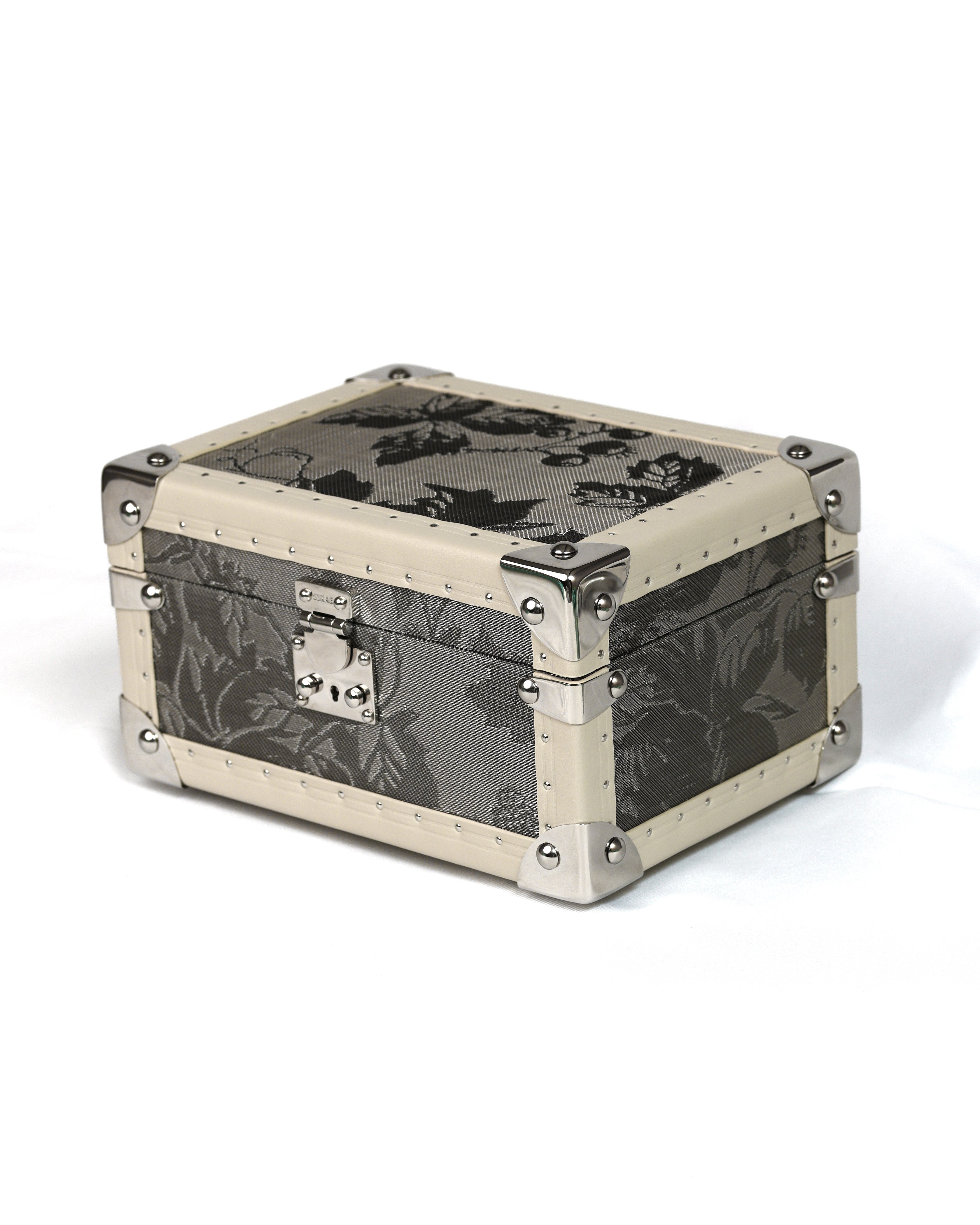 Aurum Wire · The Keepsake Jewelry Box - Moran Gray