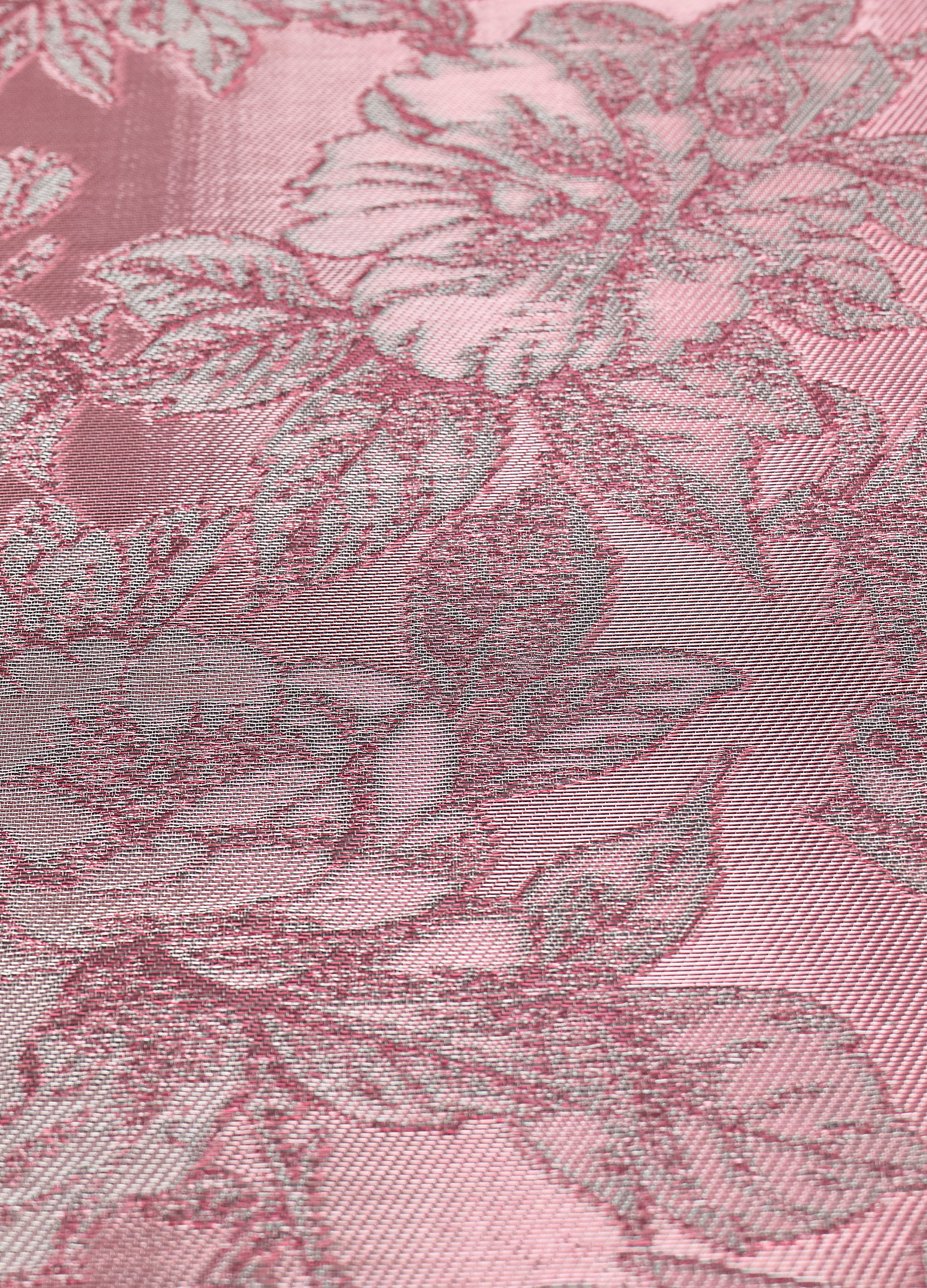 SIRAE Aurum Loom blossom pink jewelry trunk styled with jewelry in a luxury Dubai interior