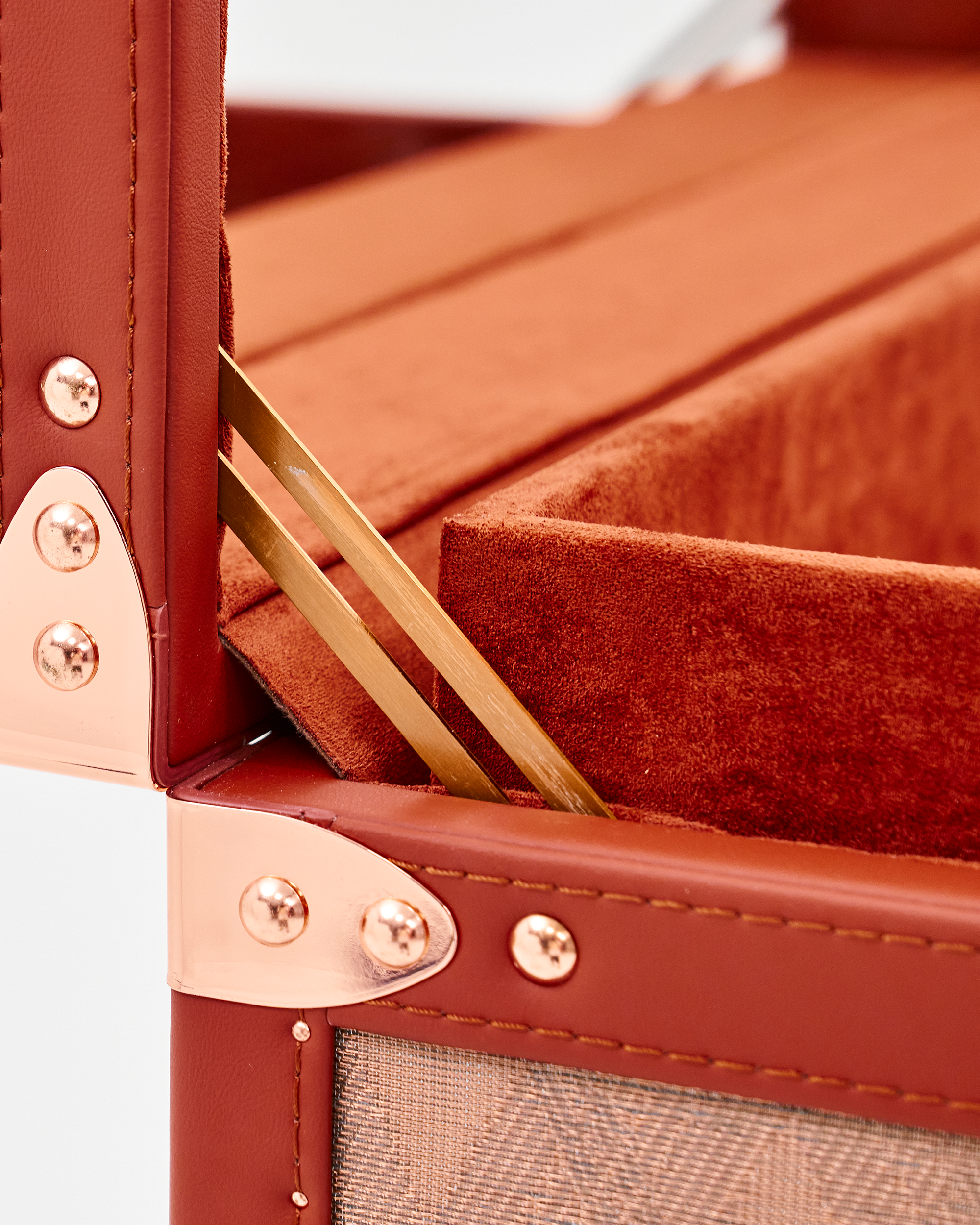 SIRAE Aurum Loom dune gold jewelry trunk styled with jewelry in a luxury Dubai interior