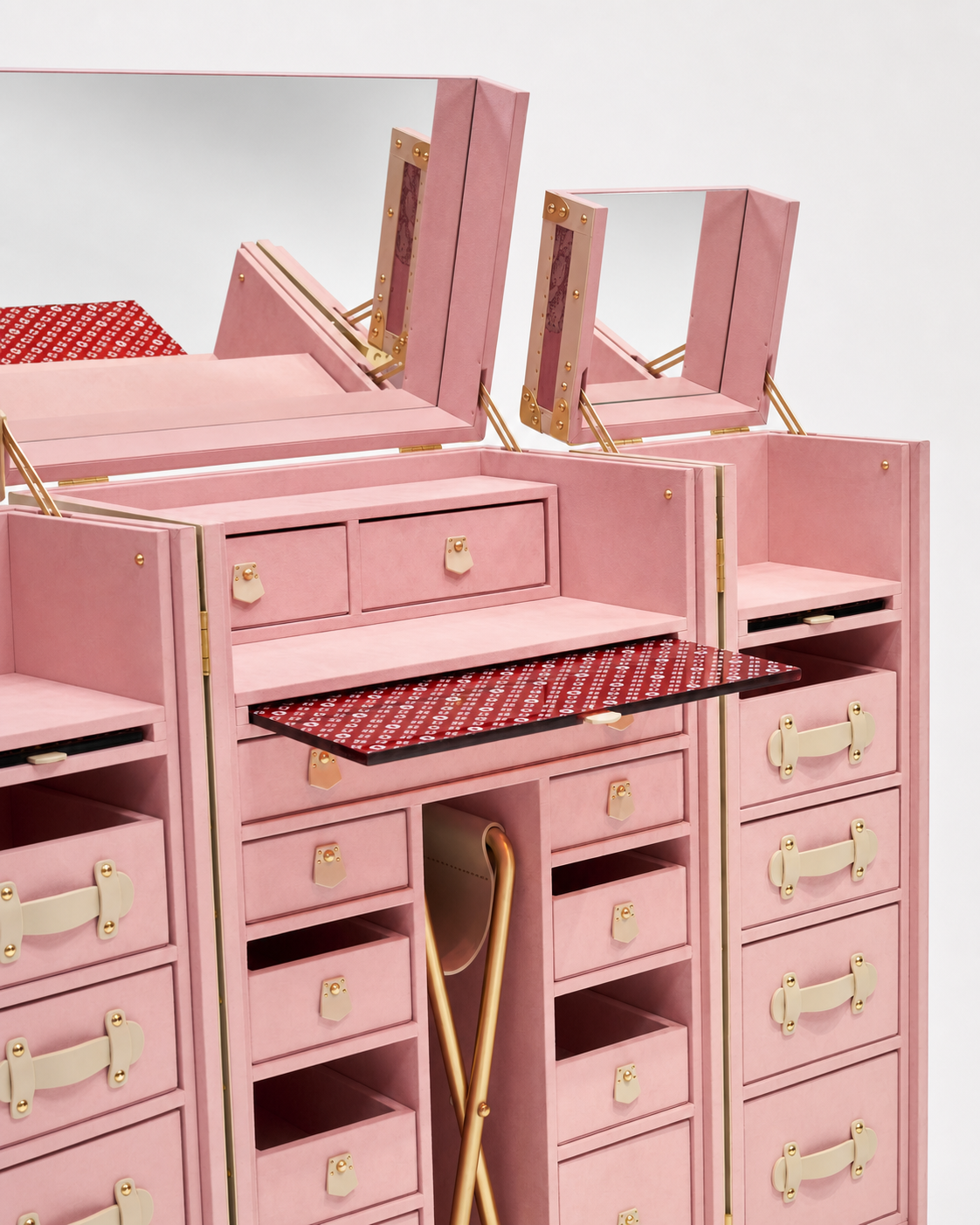 Aurum Wire · The Couture Vanity Trunk - Blush Rose