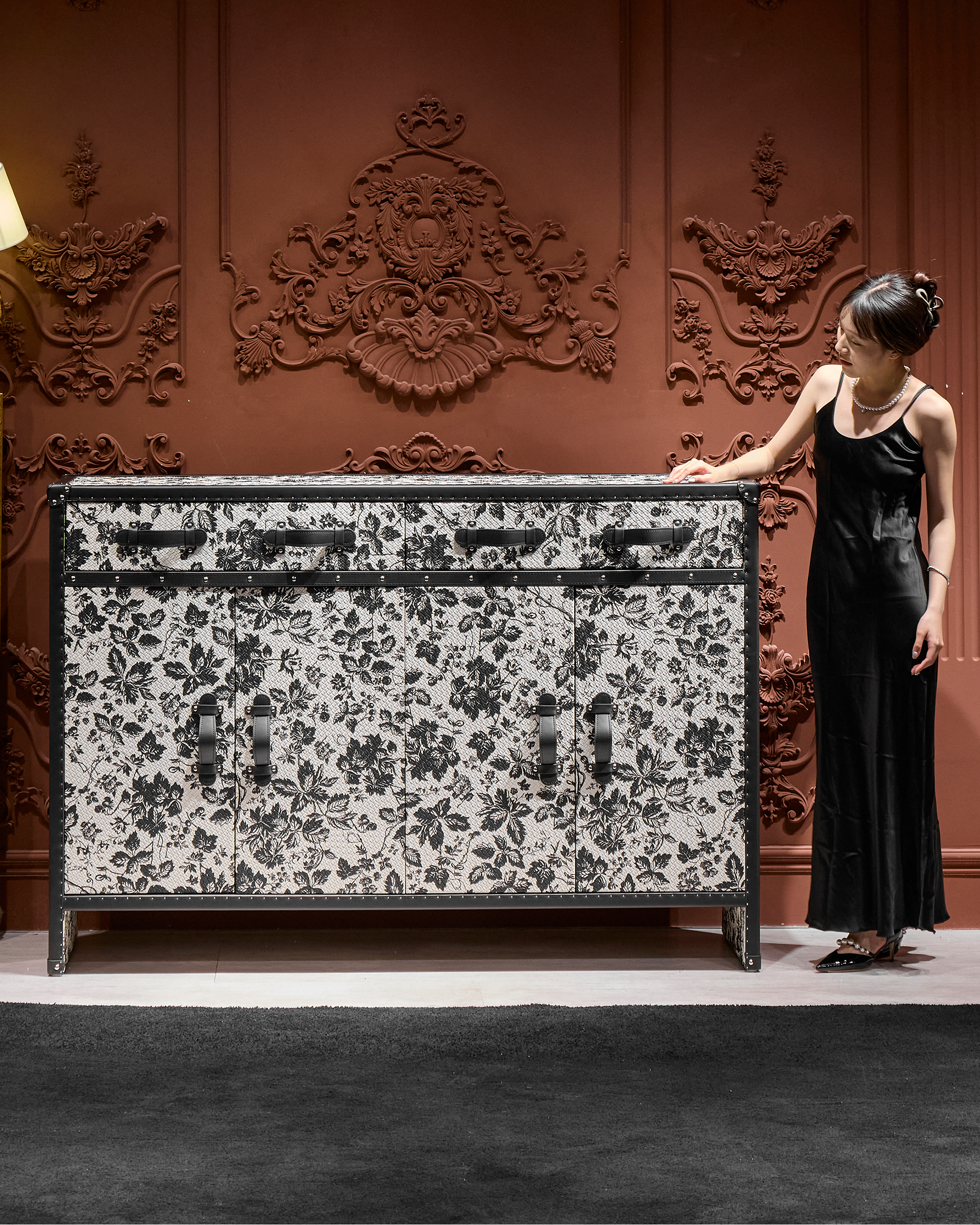 Side view of the SIRAE Heritage Luxe monochrome floral shoe cabinet in a luxury Dubai setting