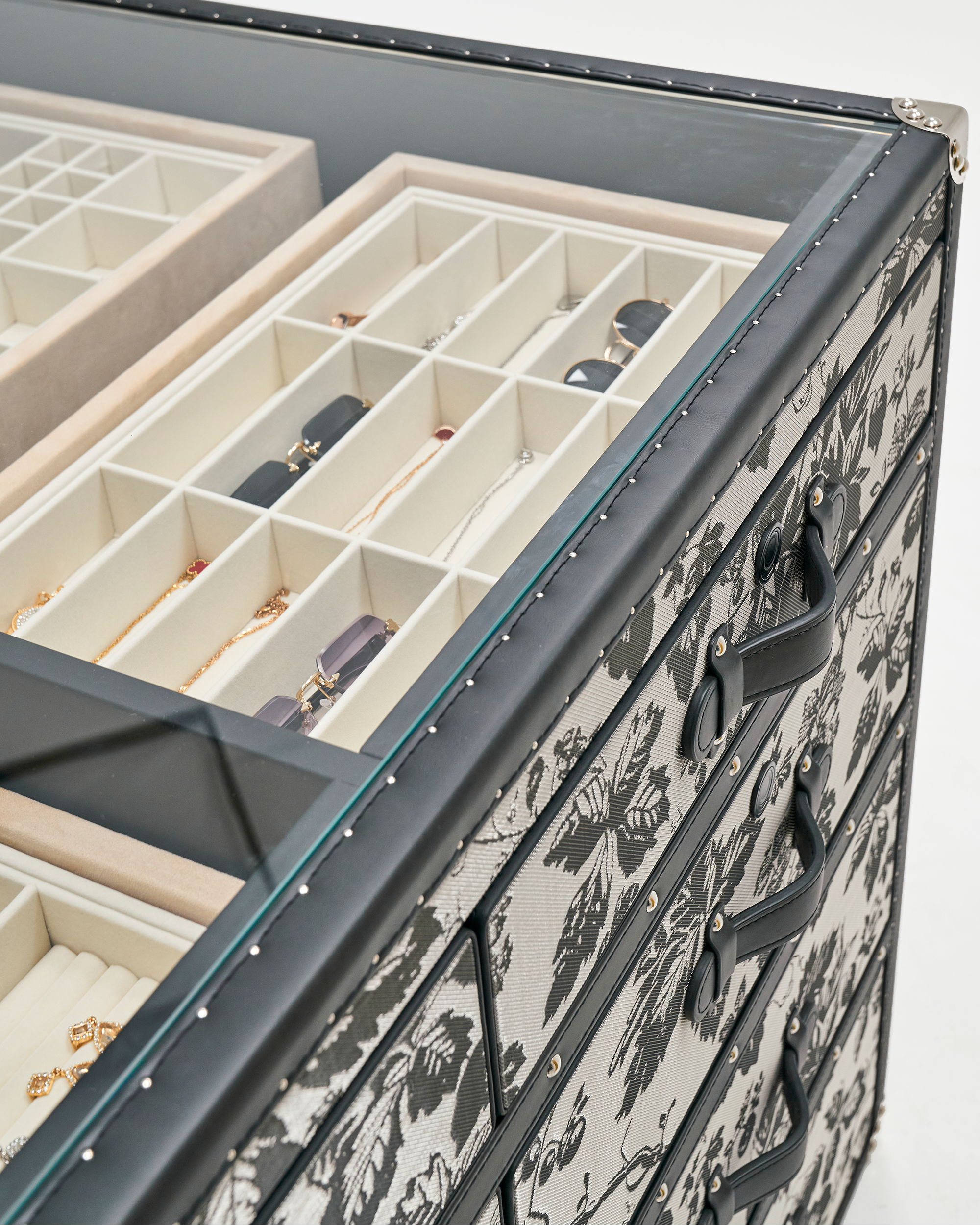 Noir copper wire jewelry chest of drawers, SIRAE Casa Dubai