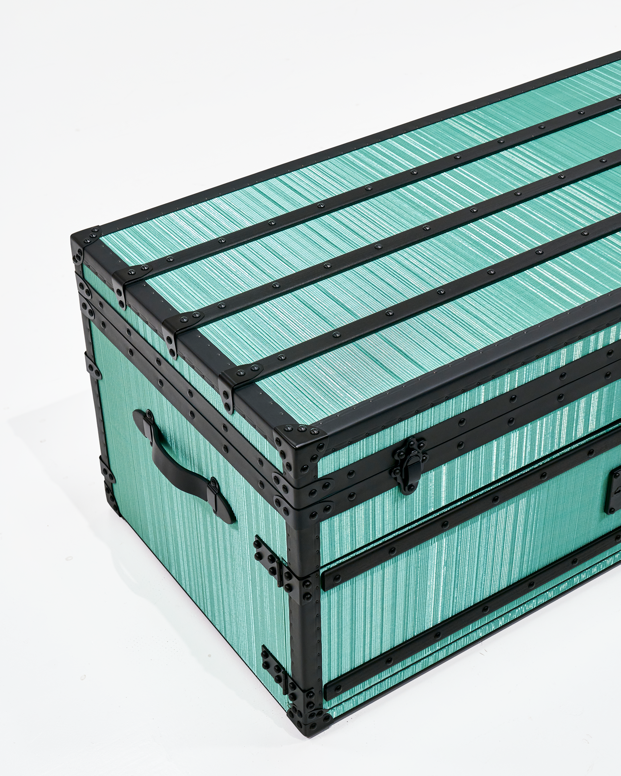 Verdigris copper wire coffee table with storage, SIRAE Casa Dubai