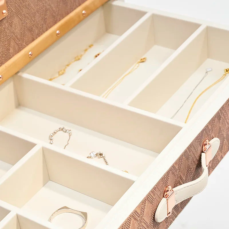 Jewellery display tray with ring rolls and necklace suspension for home organisation