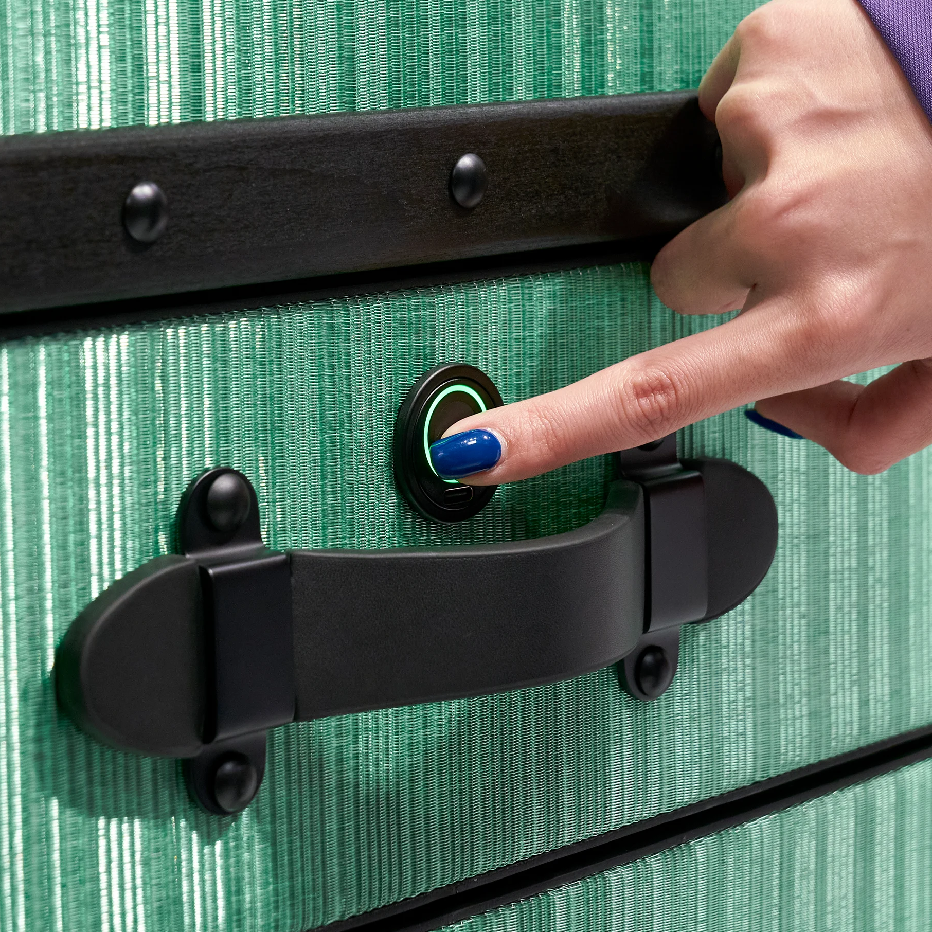 Discreet Guardianship: Securing Jewellery Within the Private Residence