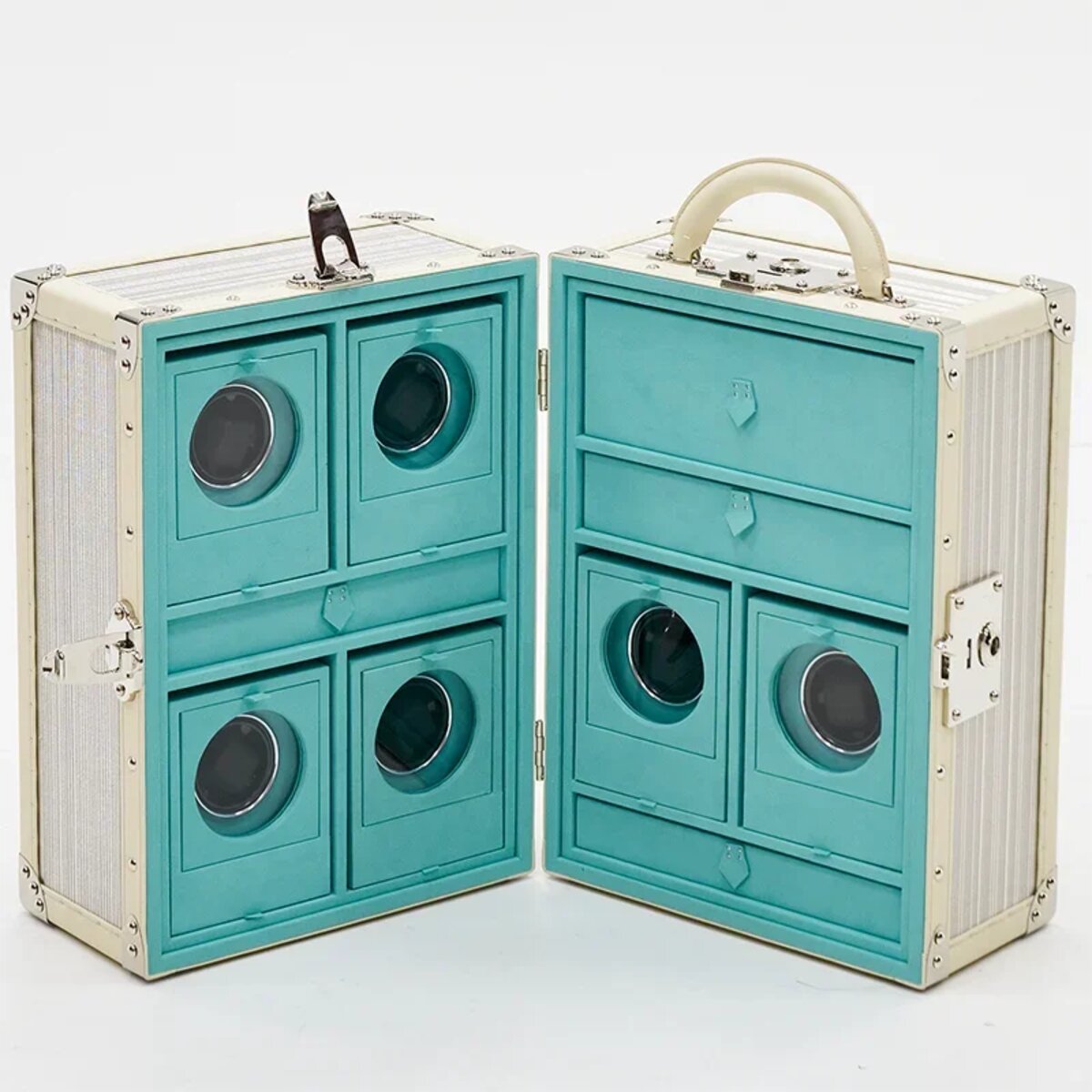 Watch storage case and winder for collectors in the Gulf