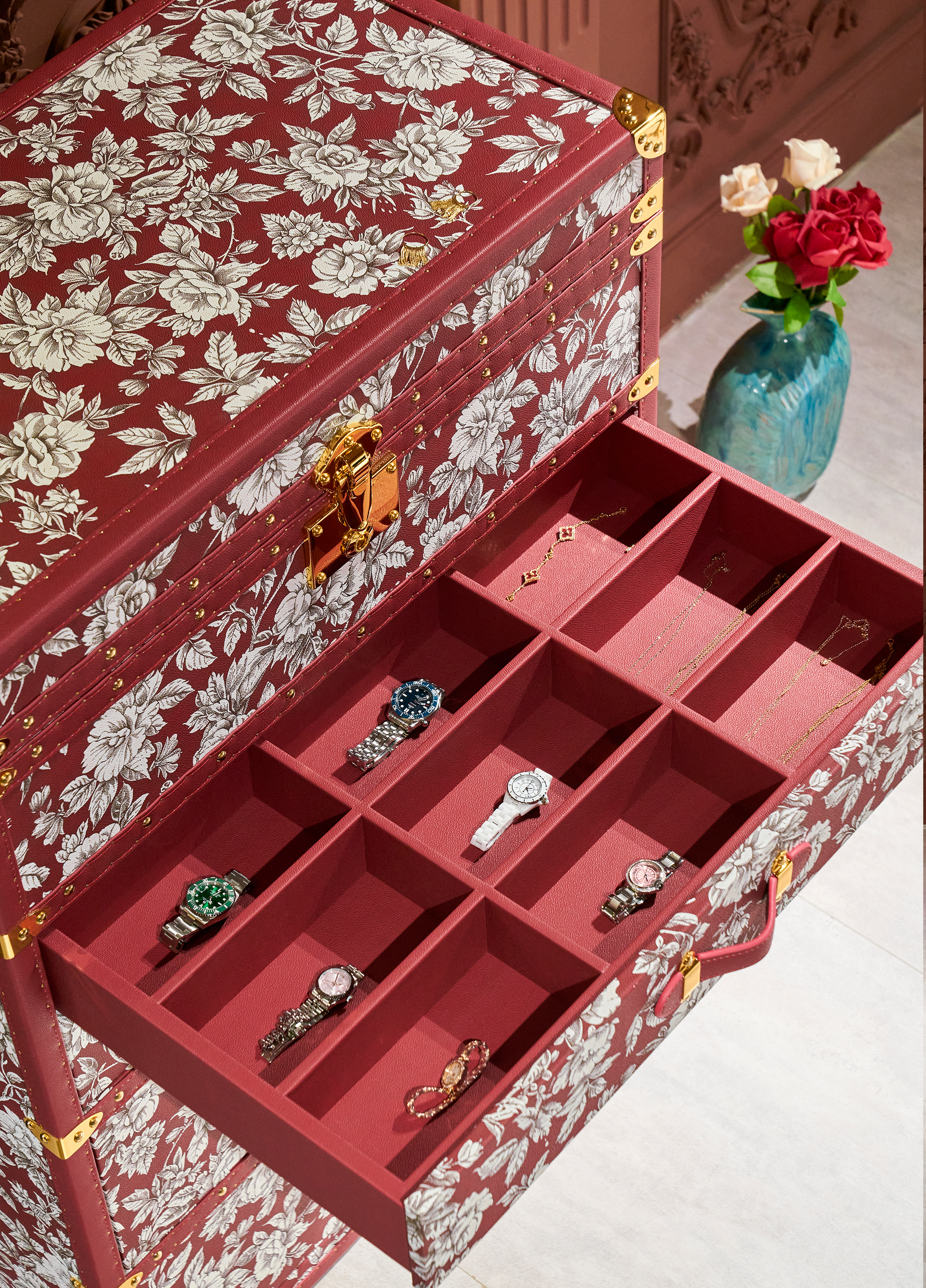 Heritage Luxe Jewelry Trunk - Red Floral Print