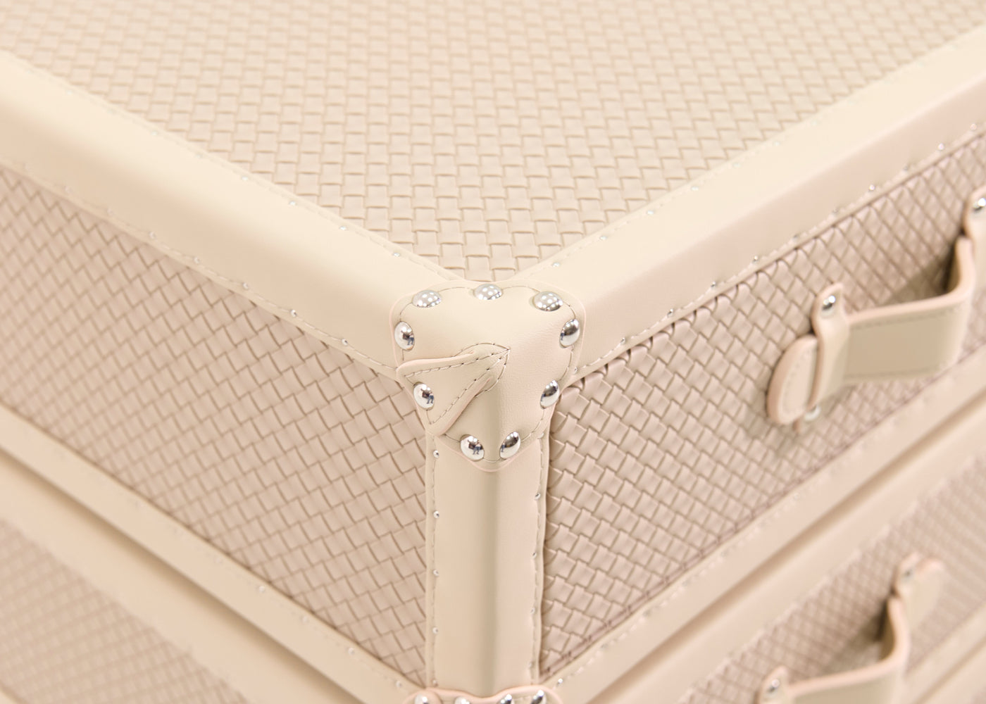 SIRAE Cuir Luxe cream rotating cabinet styled with jewelry in a luxury Dubai interior