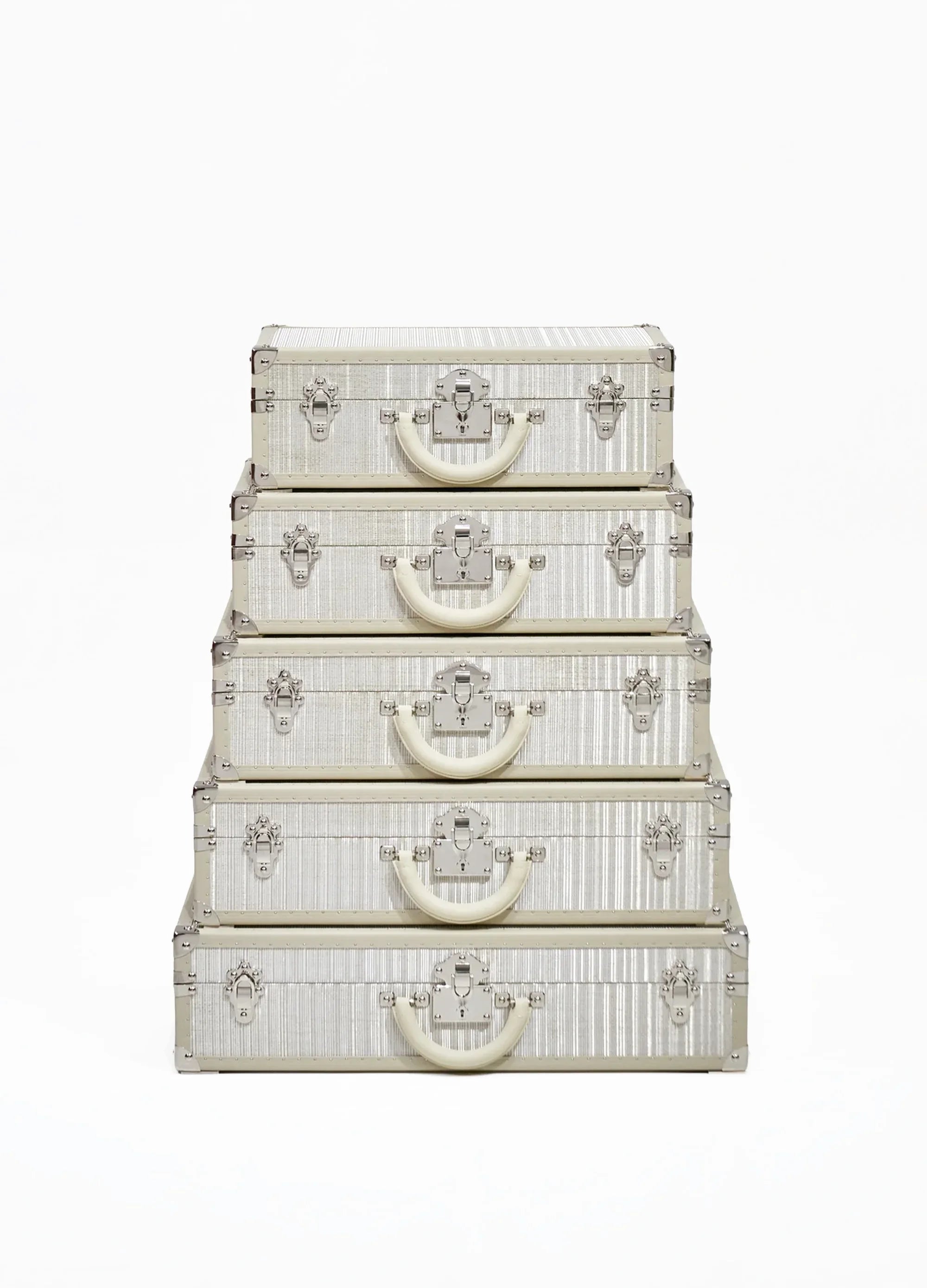 Aurum Wire · The Veraison Tower Display Case - Silver