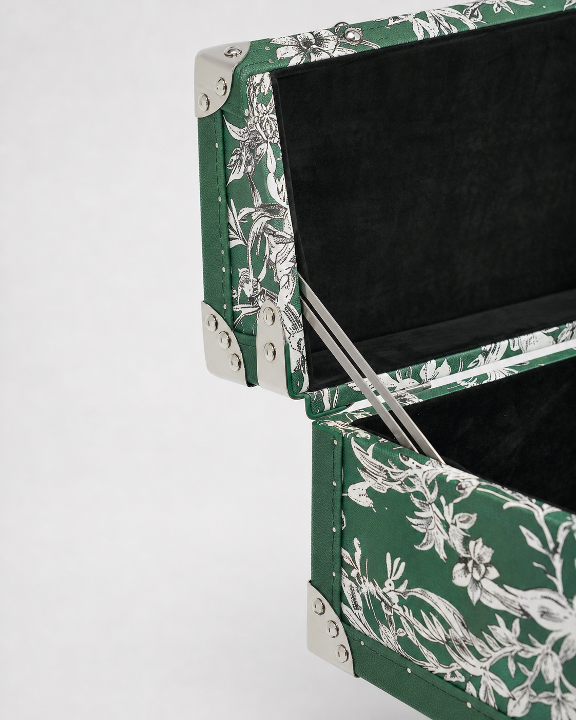 Heritage Leather · The Veraison Tower Display Case - Emerald