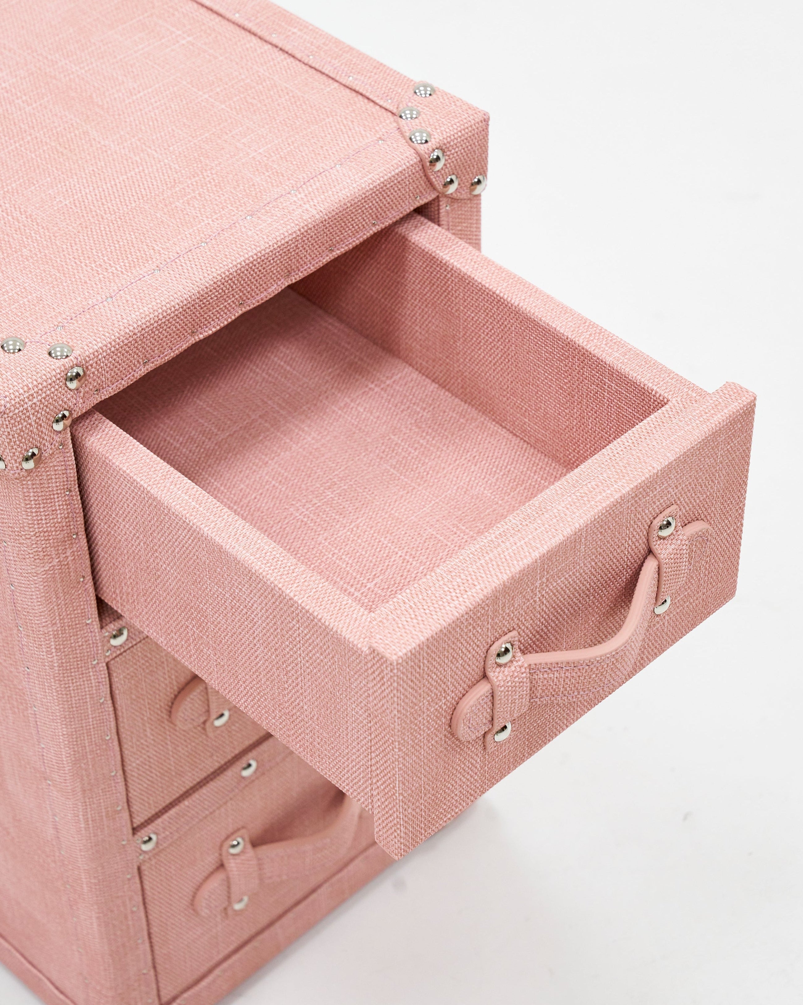Velvet-lined interior of the SIRAE Heritage Luxe blossom pink compact storage, styled for luxury storage