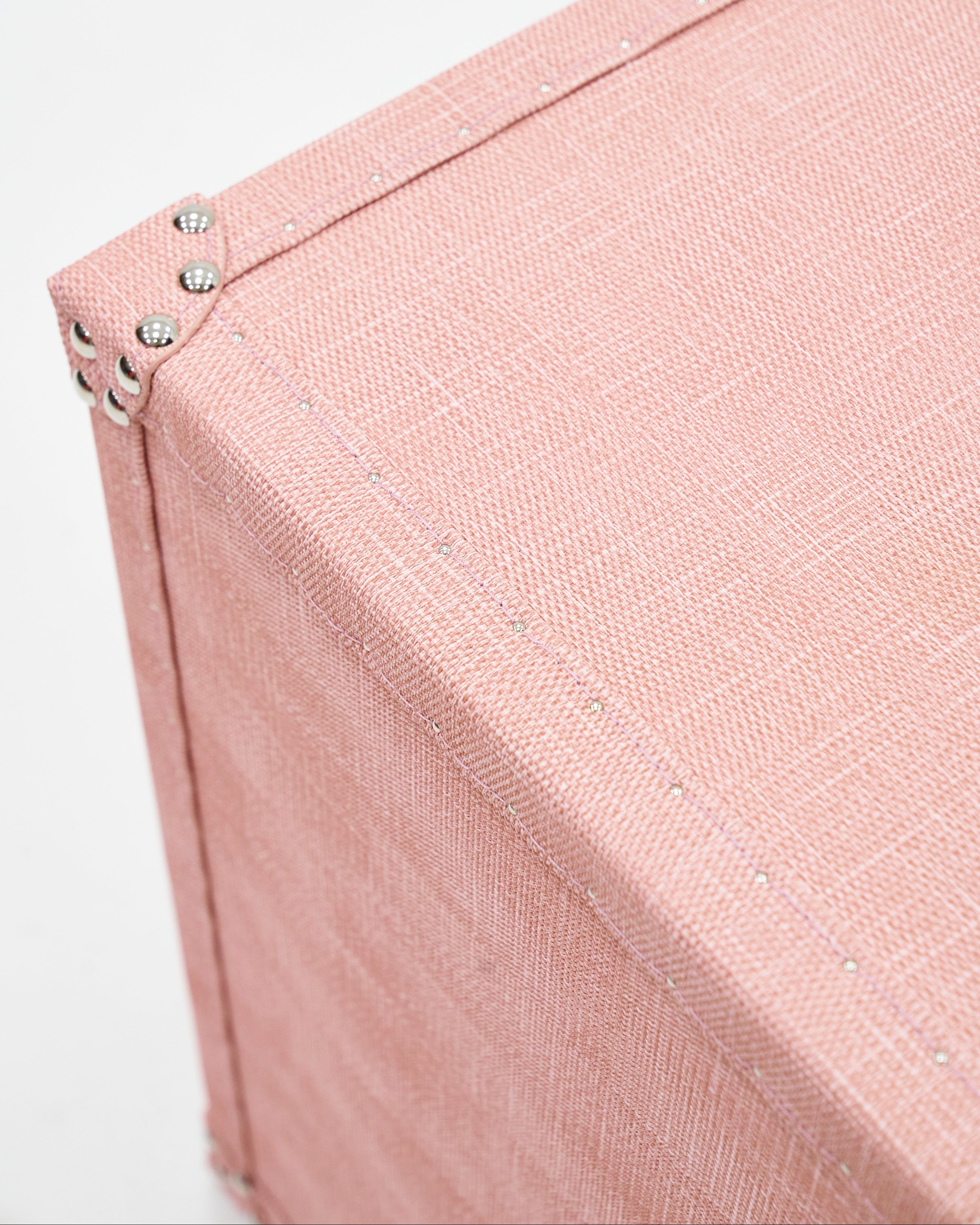 SIRAE Heritage Luxe blossom pink compact storage styled with jewelry in a luxury Dubai interior