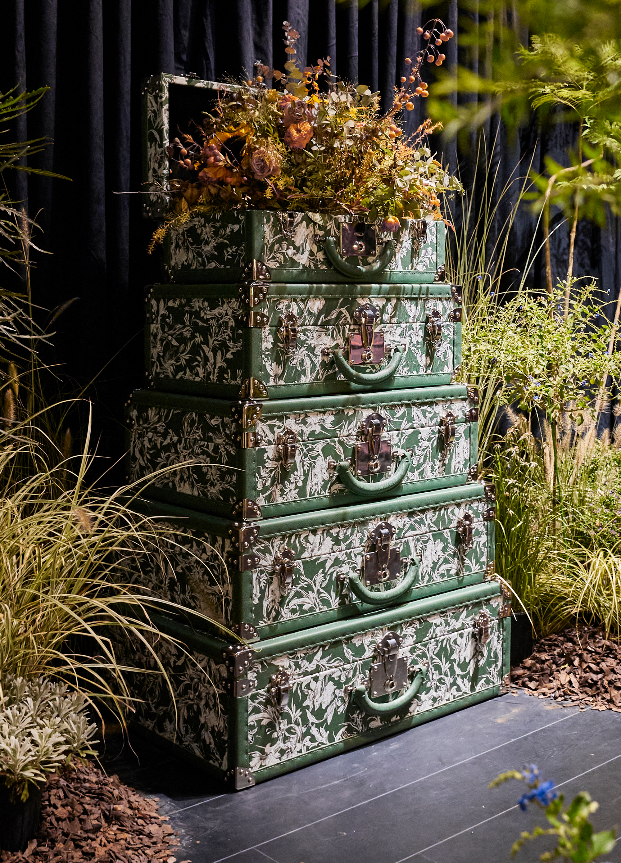Open view of the emerald leather tower case by SIRAE Dubai, showing luxury tower case