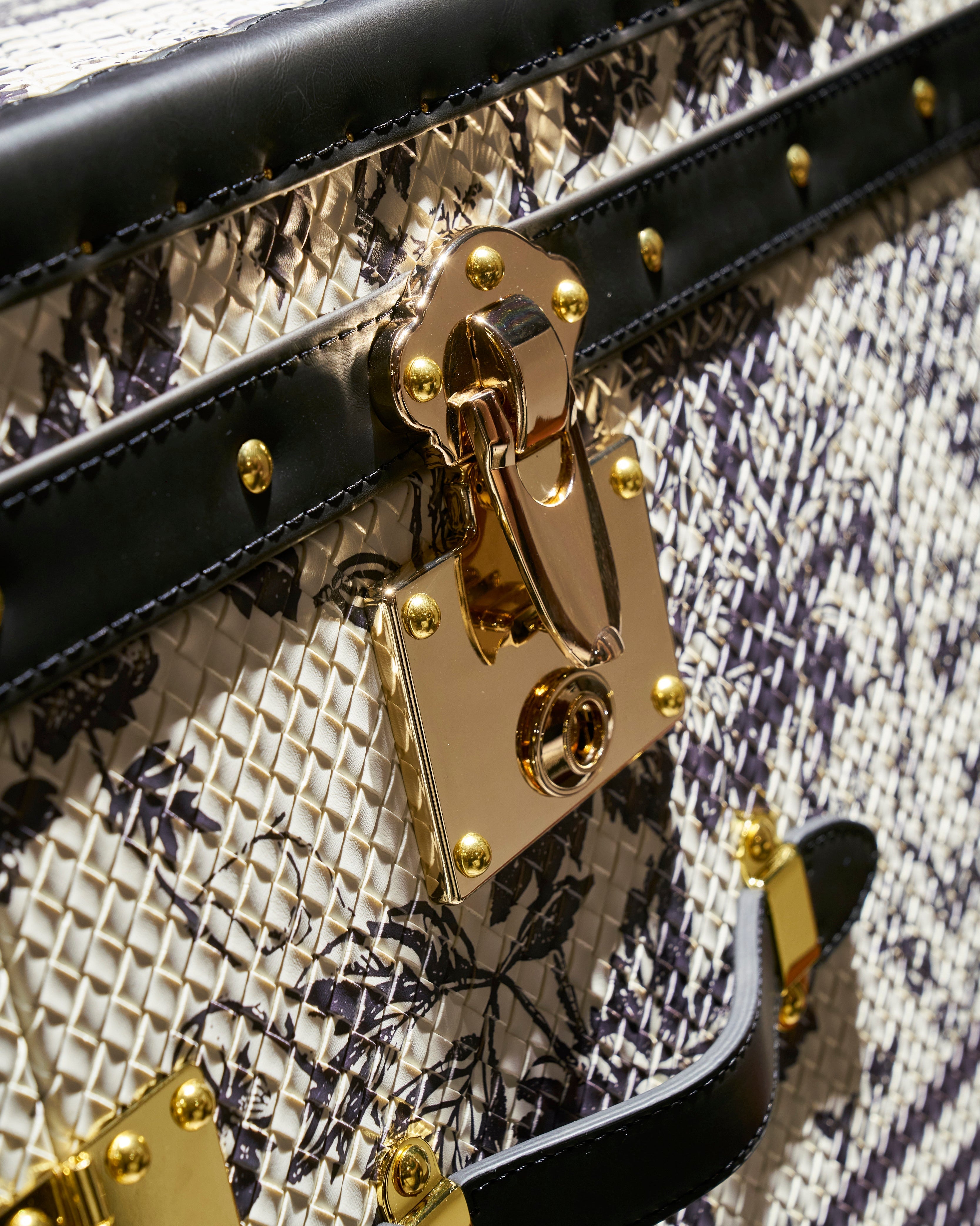 Side view of the SIRAE Heritage Luxe floral noir vanity cabinet in a luxury Dubai setting