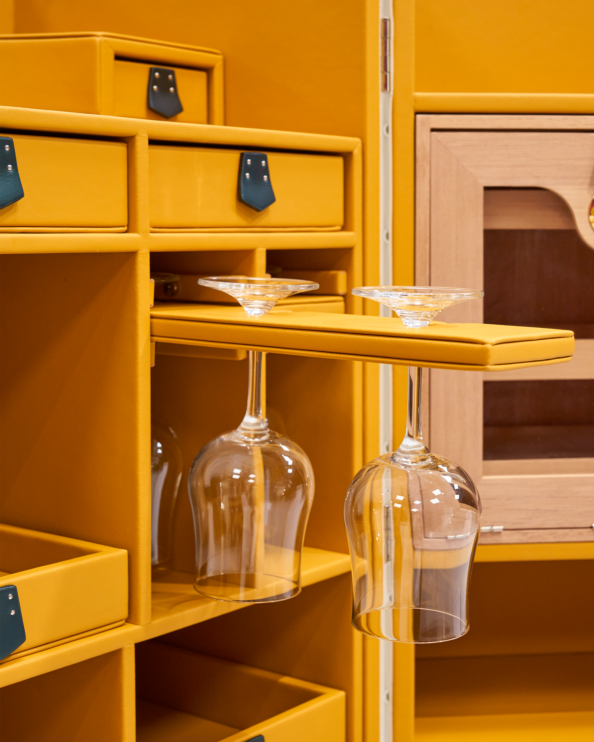 Interior of the frosted silver copper wire bar cabinet, Aurum Wire, SIRAE Casa Dubai