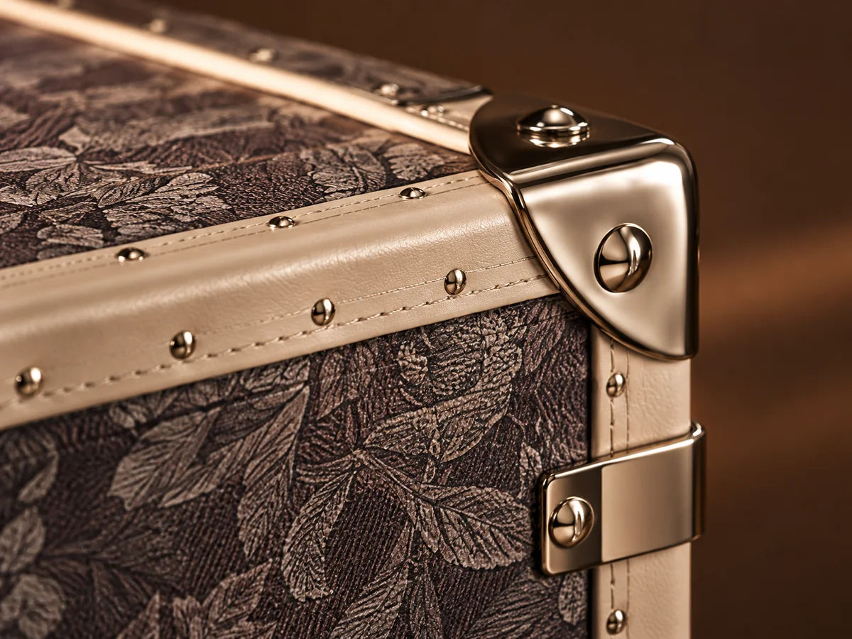 A closer view of SIRAE surface motifs and polished hardware