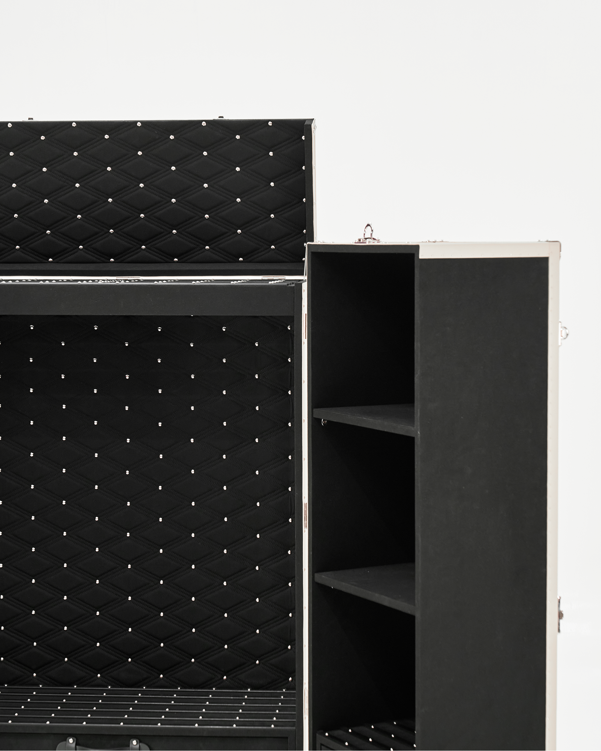 Frosted silver copper wire wardrobe trunk, SIRAE Casa Dubai